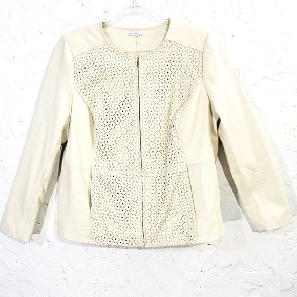 Isaac Mizrahi Jackets & Blazers - Isaac Mizrahi Live laser cut leather zip up jacket coat  cream yellow  Medium